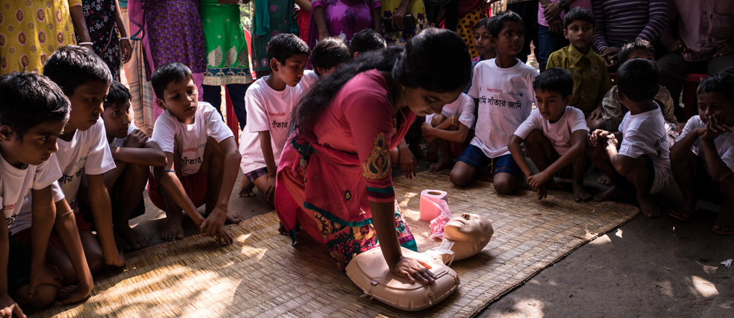 UNICEF Bangladesh: Nuoto sicuro